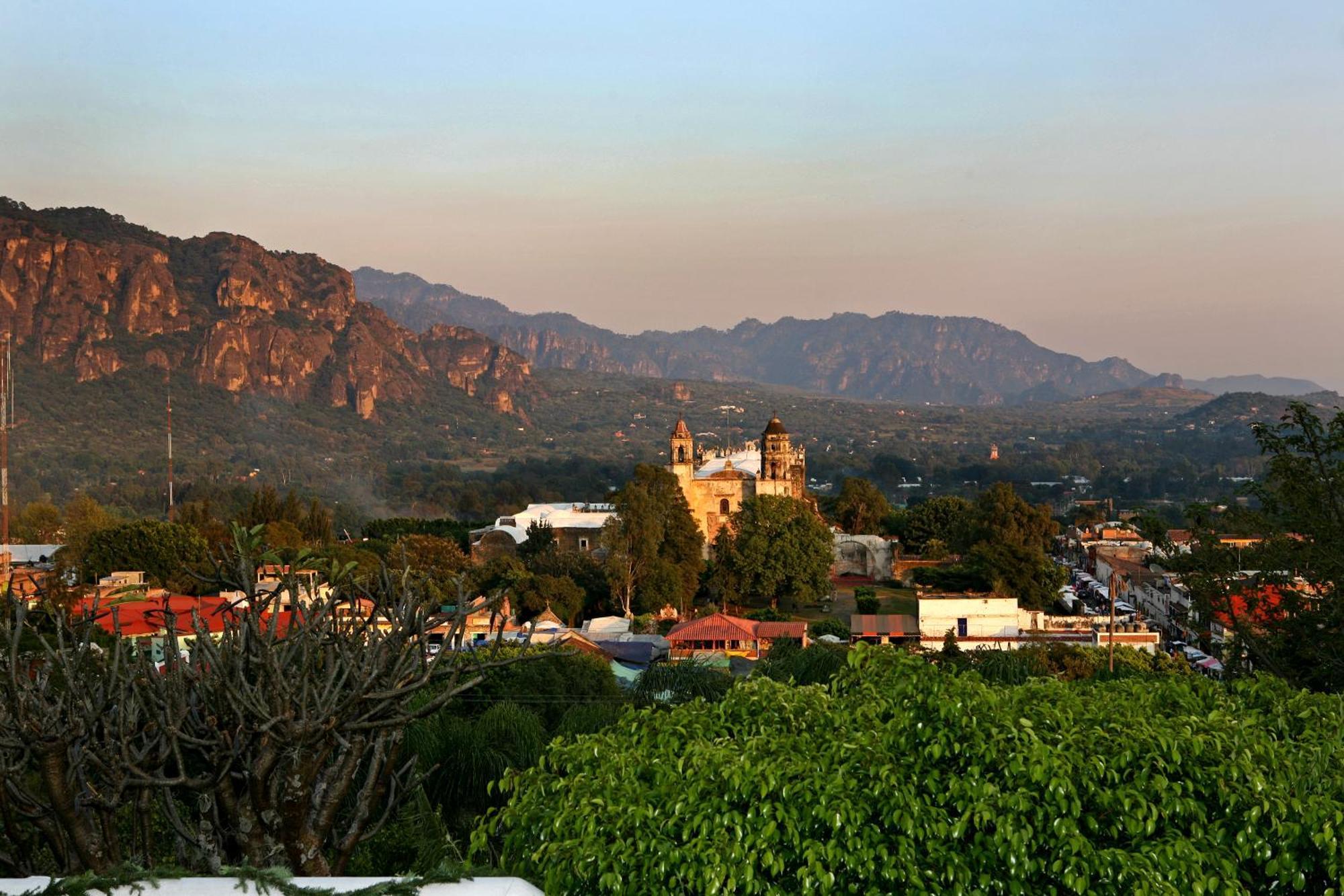 Posada Del Tepozteco - Hotel & Gallery Tepoztlán Zewnętrze zdjęcie